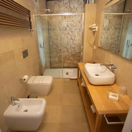 Ballium Luxury Relais Avola Exterior photo