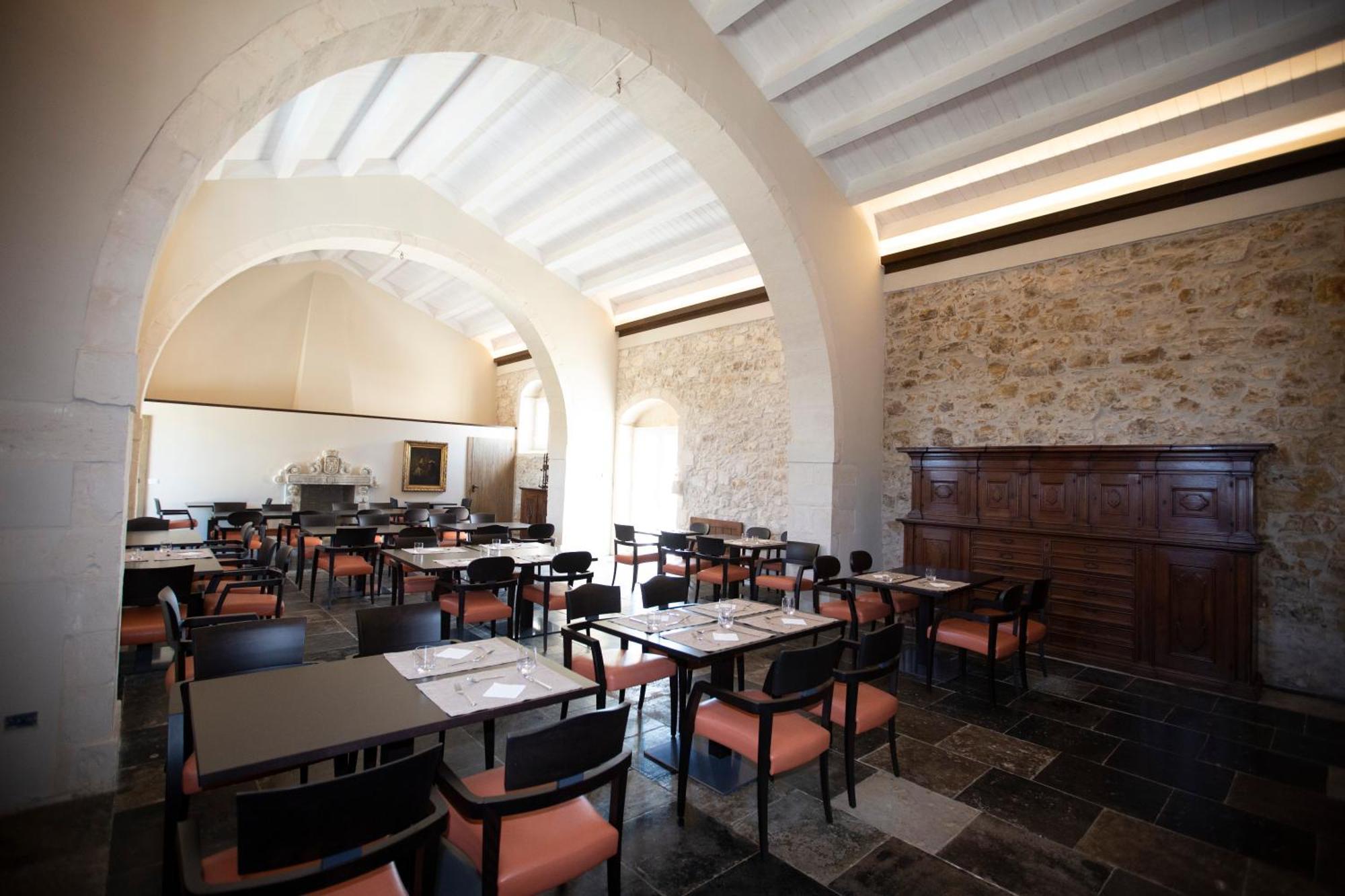 Farm stay Ballium Luxury Relais Avola