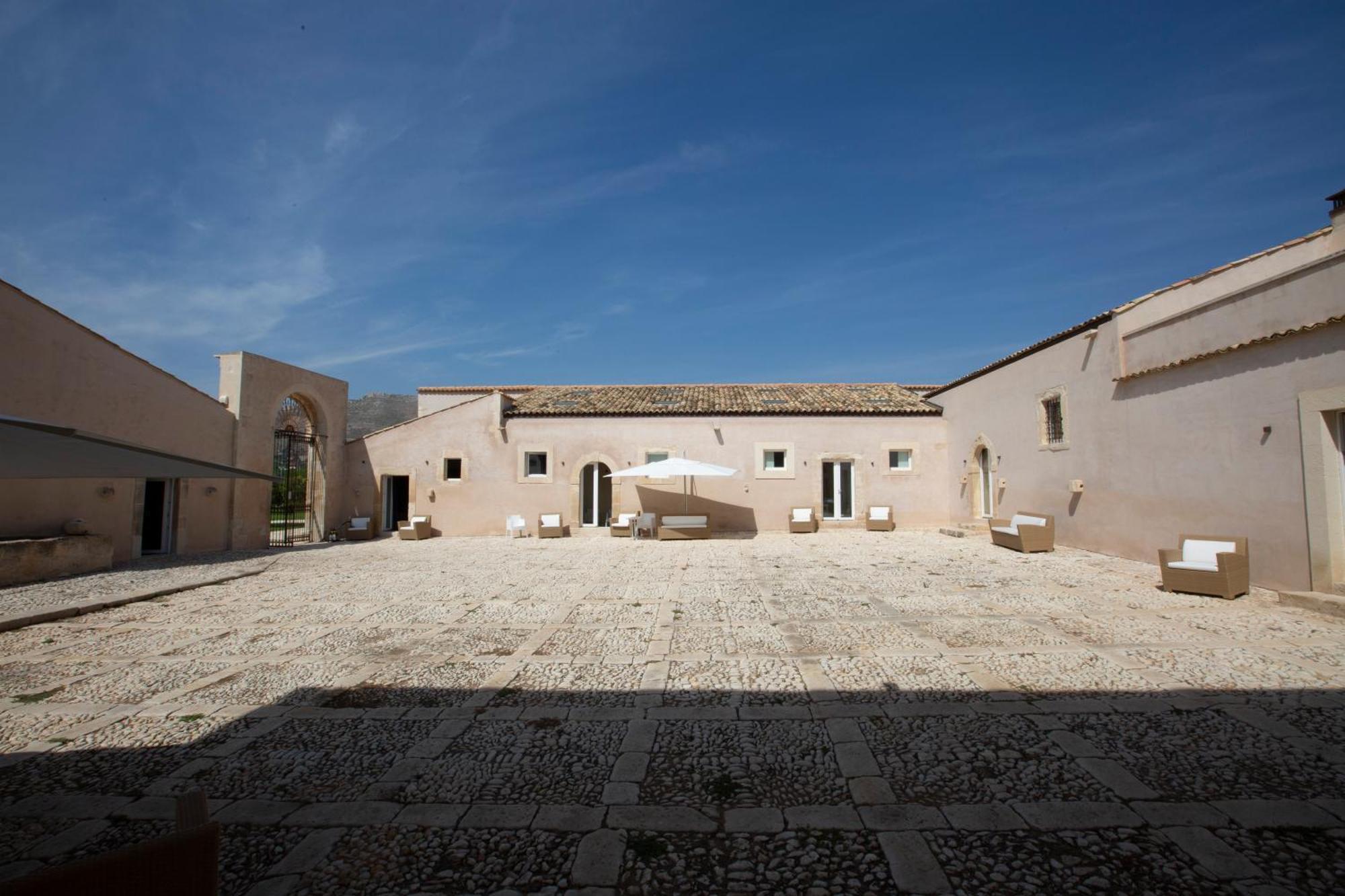Farm stay Ballium Luxury Relais *