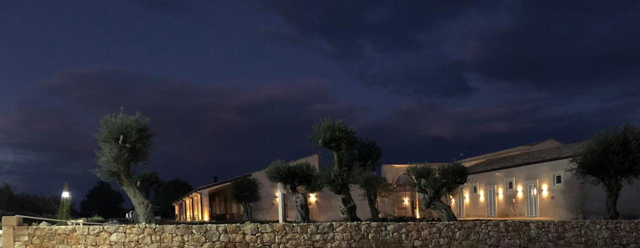 Ballium Luxury Relais Farm stay Avola